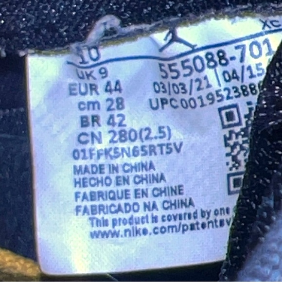 Jordan 1 Retro High OG Pollen Men's Shoes | Color: Black/Yellow 🐝🐝🐝 - Picture 9 of 9